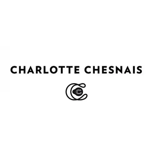 Charlotte Chesnais chez VILLAGE MODE à Valence