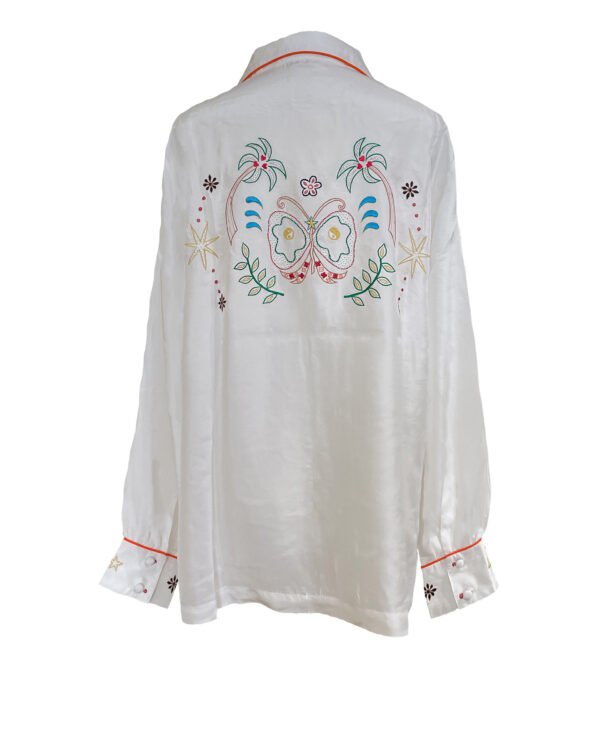 pyjama shi white back