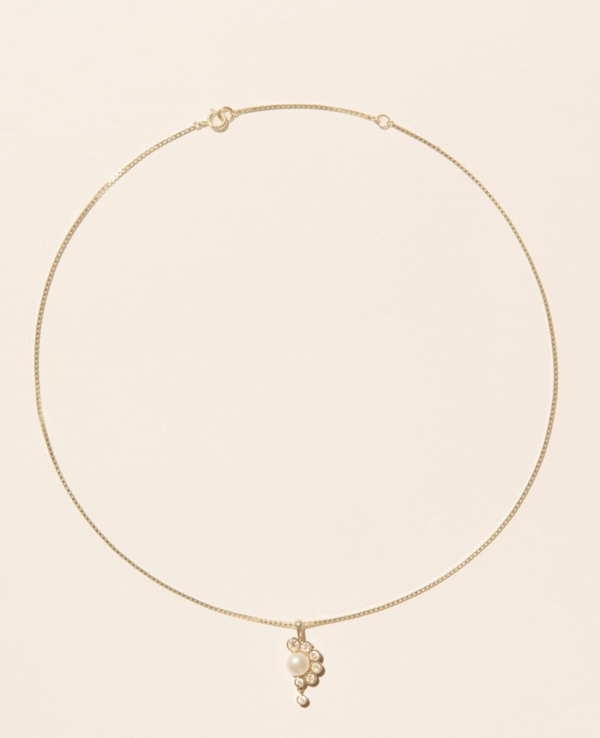 pascale-monvoisin-martha-n2-collier-or-jaune-unisexe-collier-valence-france-bijoux-artisanal-elegant-tendance-complete