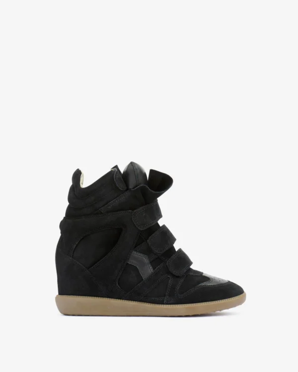 isabel-marant-bekett-sneakers-compensees-cuir-suede-noir-chaussures-iconiques-mode-tendance-valence-france-village-style-urbain-confort-luxe