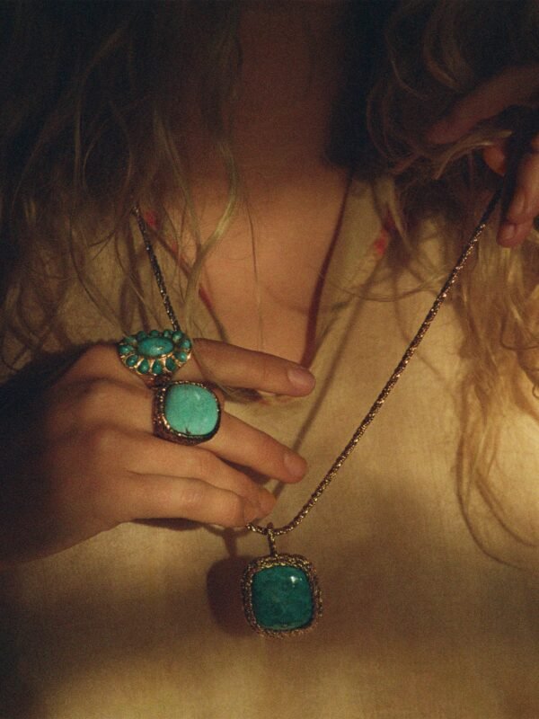 bague-aurelie-bidermann-miki-turquoise-intemporel-village-valence-2025-tendance-mode-pierre-doree-porter