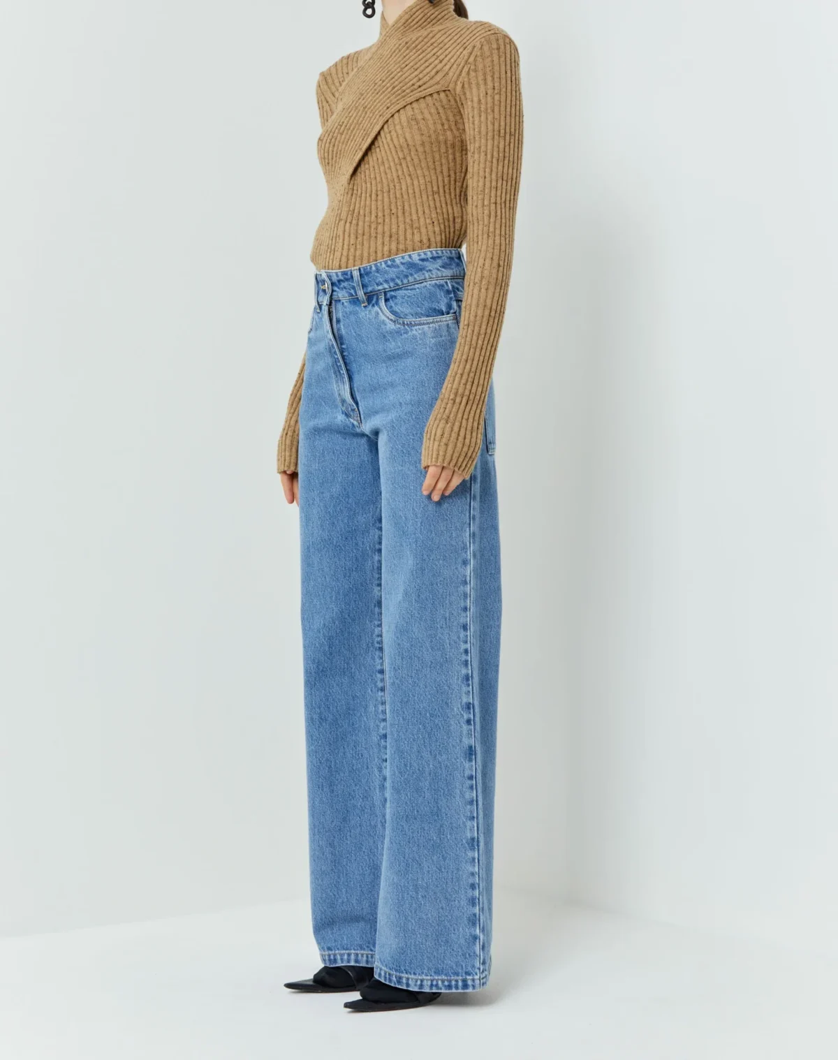 jean presca christian wijnants denim blue village valence 2025 intemporel mode tendance carry over right
