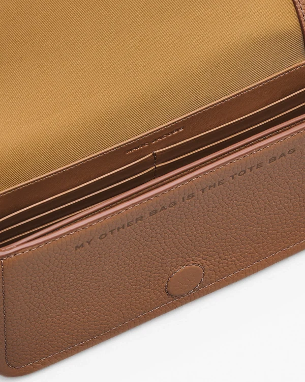 the mini bag cuir village mode valence 2025 intemporel interieur