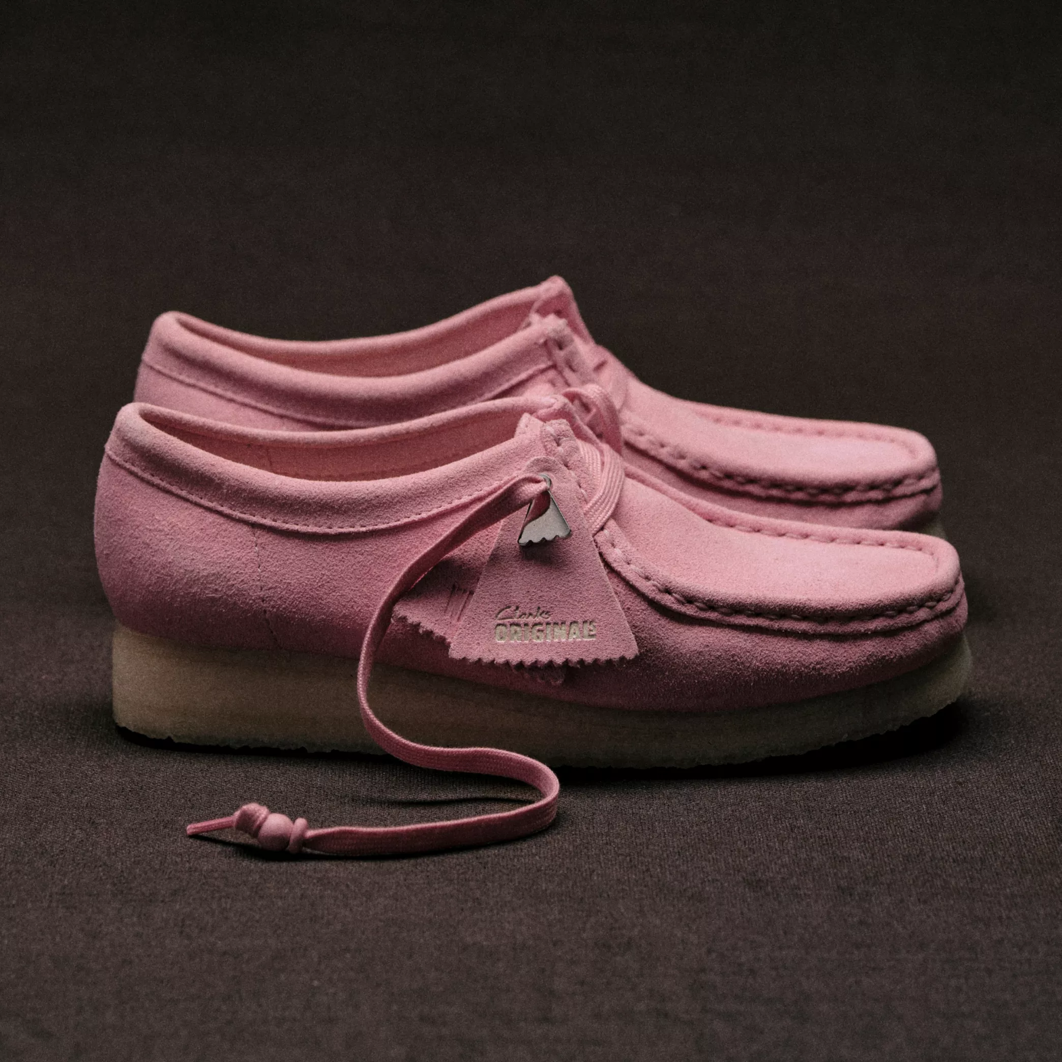 wallabee black, 36