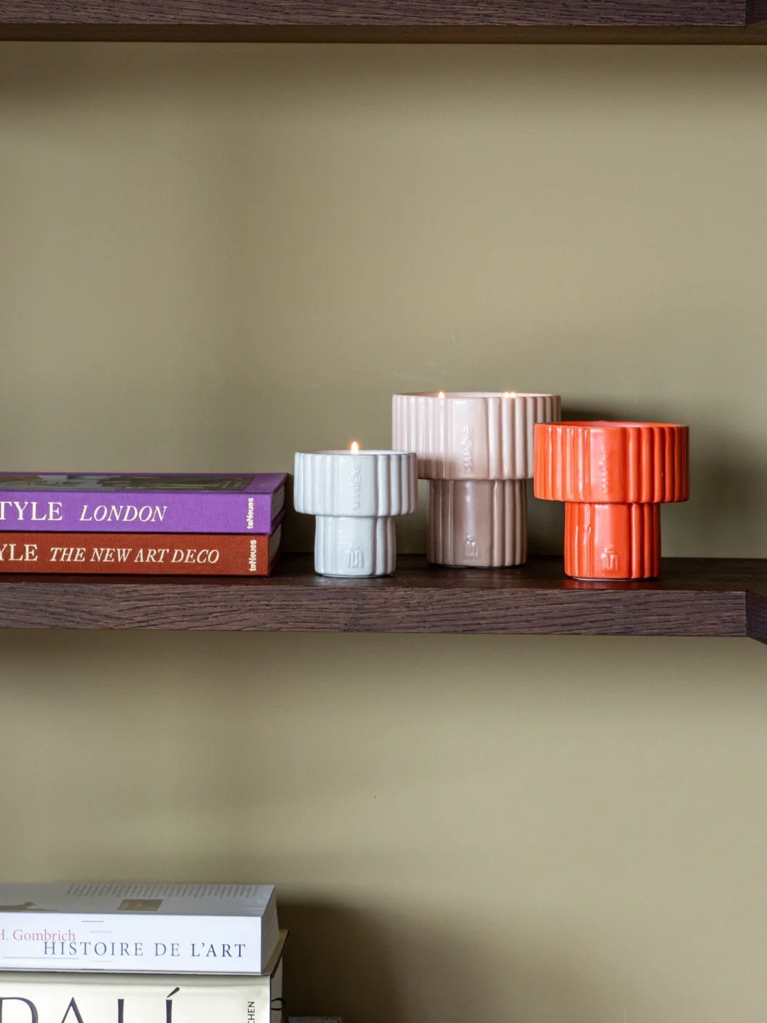 Bougie Podium Medium Orange Corail YVON